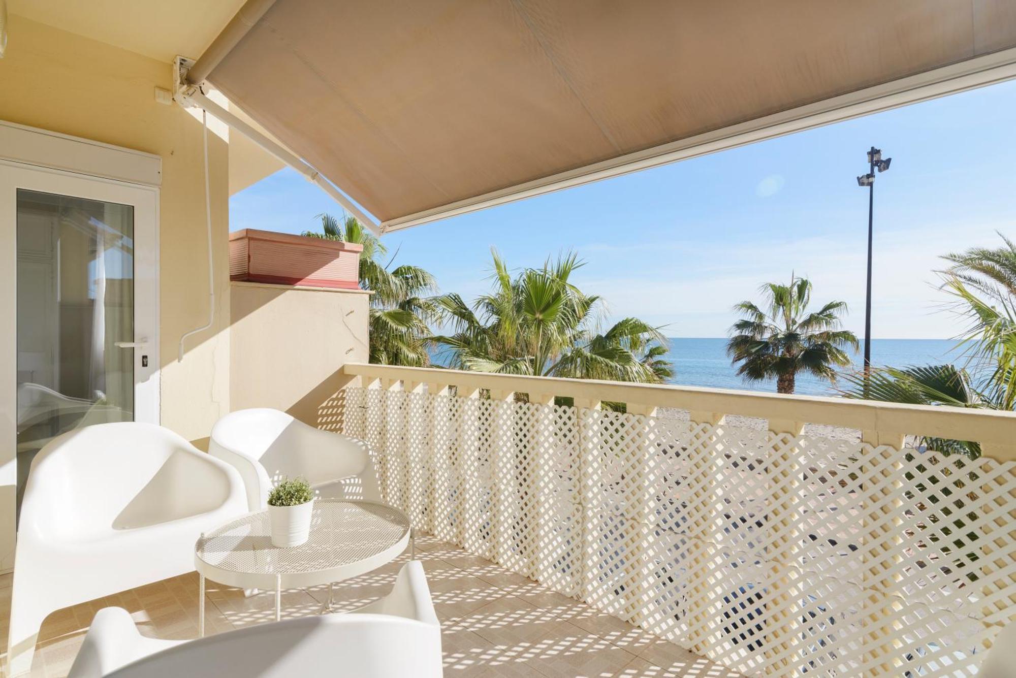Вилла Espectacular Casa En La Playa Фуэнхирола Экстерьер фото